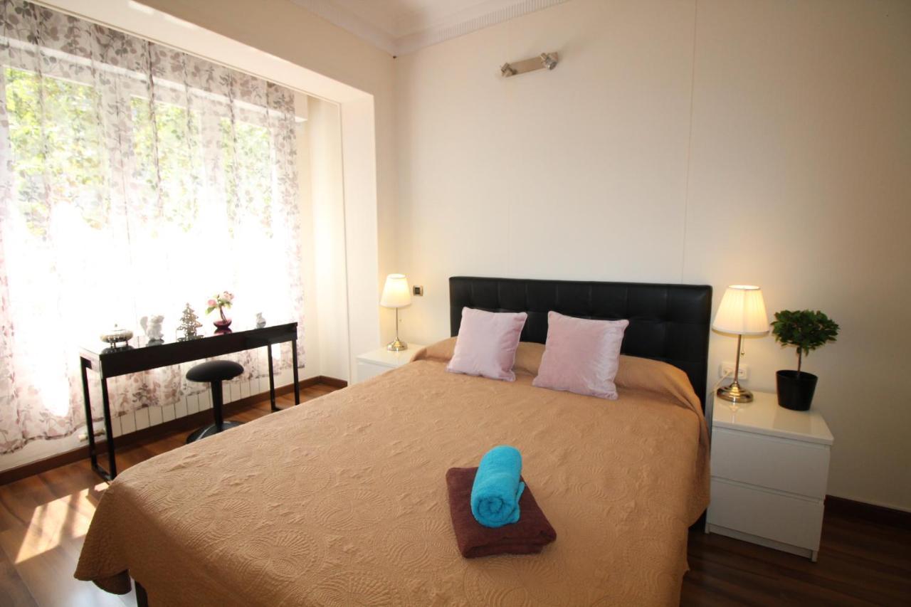 Habitaciones Luminosas Barcelona Exterior photo